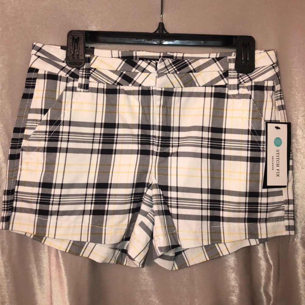 NWT Tinsel Black/White Shorts Size 26